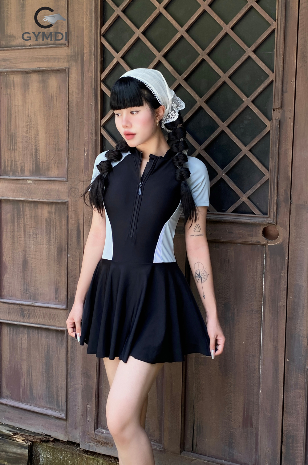 Không quen mặc đồ bơi hở, có mẫu nào vừa đẹp vừa an toàn?