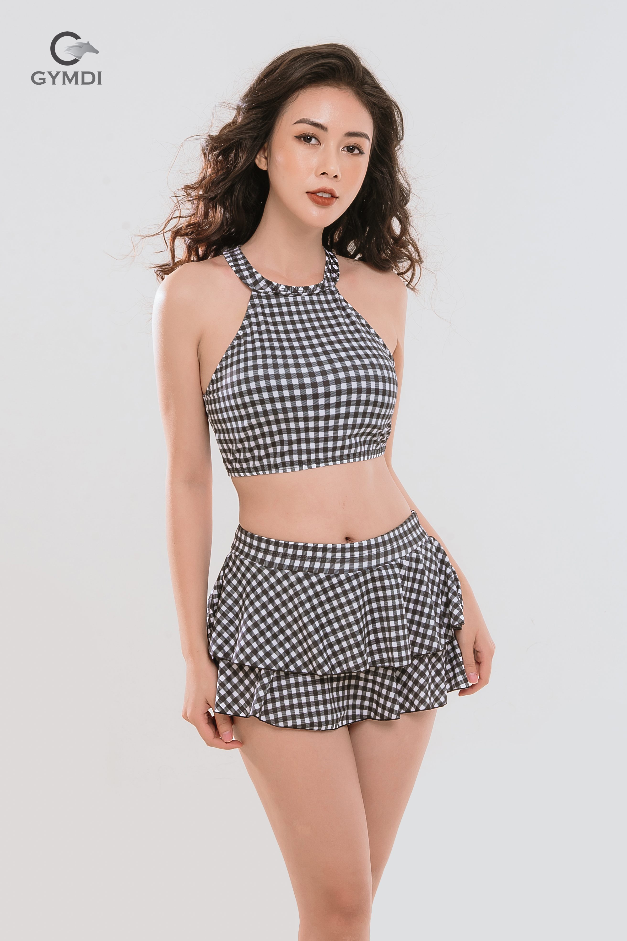 Lần Đầu Mặc Đồ Bơi Nên Chọn Kiểu Nào?