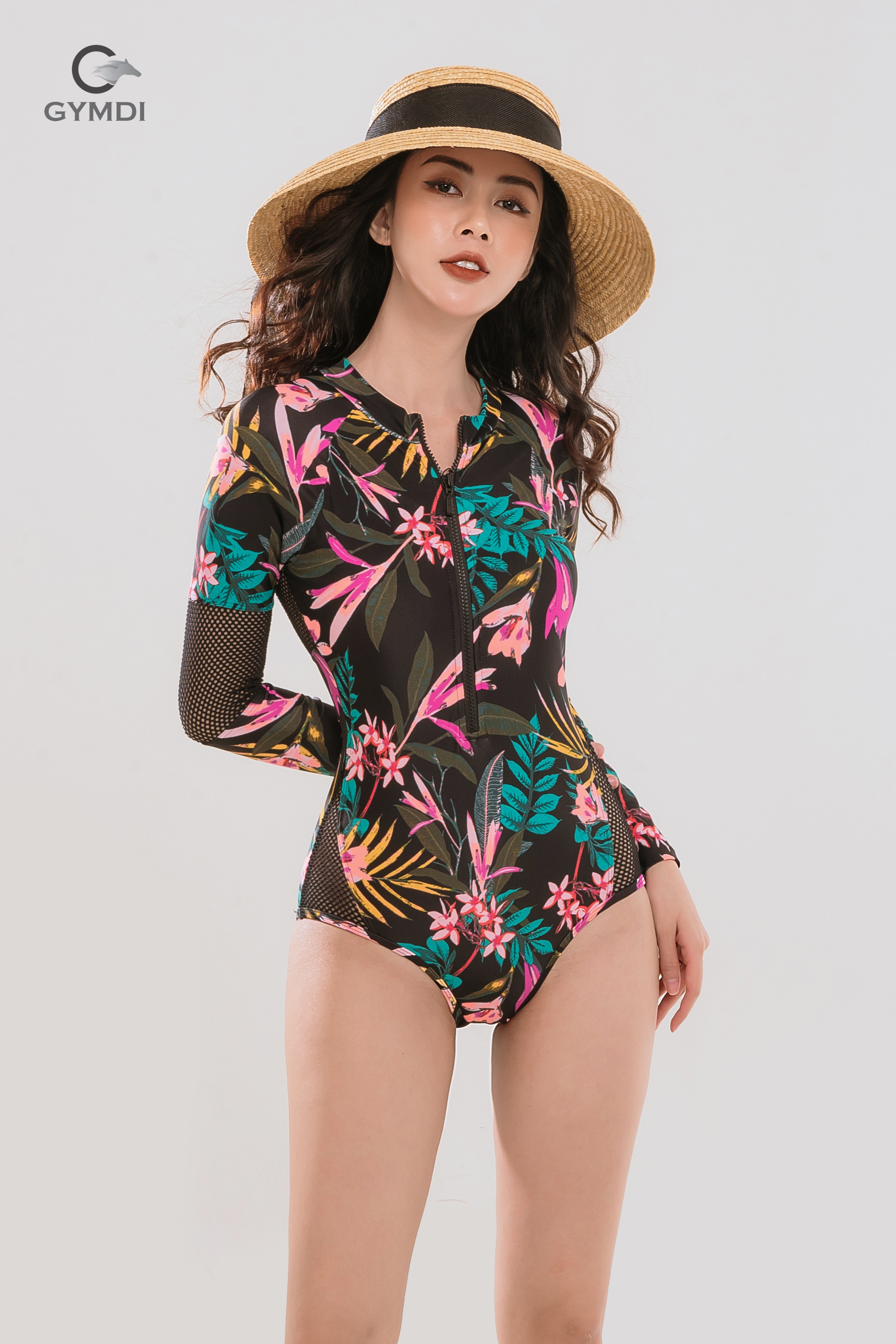 Đi Bơi Ngoài Trời Nhiều Giờ, Mặc Gì Cho An Tâm?