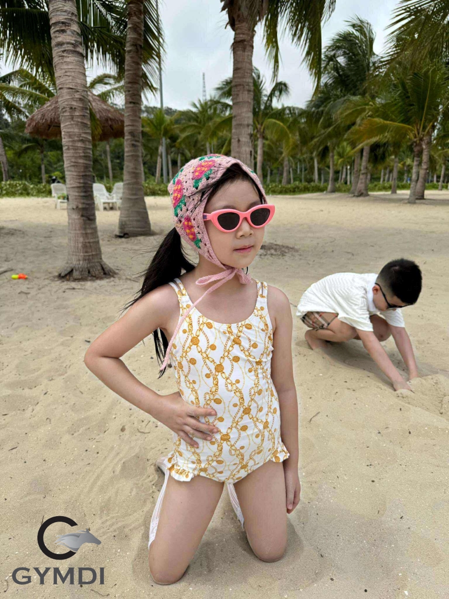 Bộ liền bé gái vàng