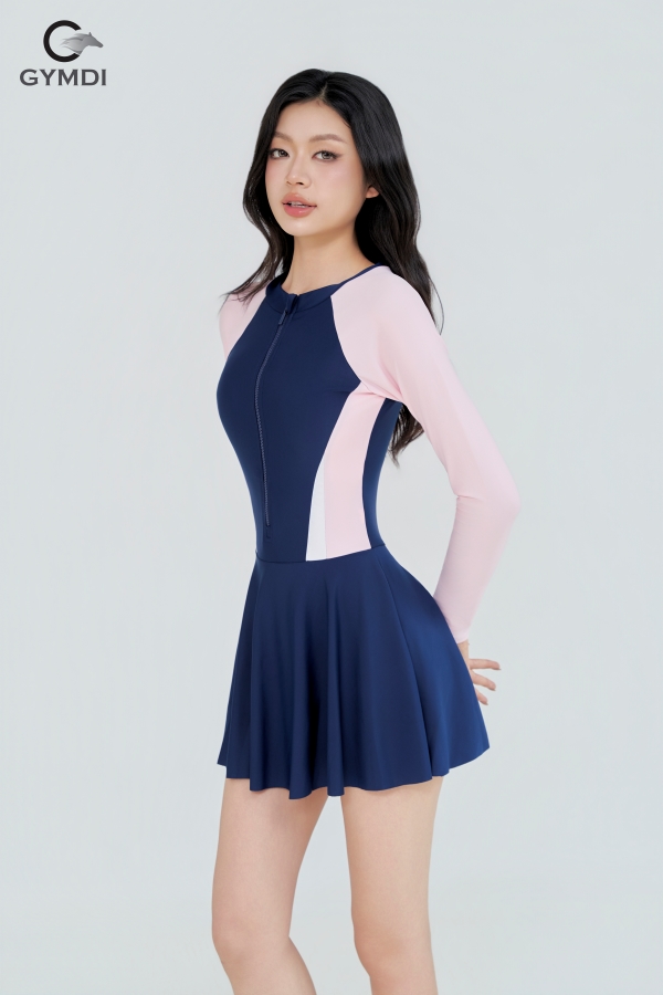 Bộ liền váy dài tay xanh phối hồng