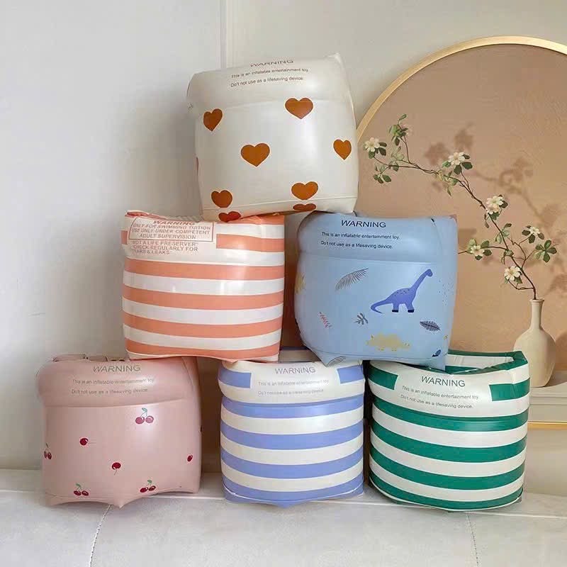 Phao tay họa tiết -màu sắc random