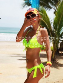 Bikini xanh chuối