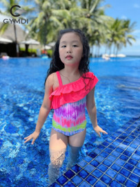 Bộ liền bé gái sắc màu