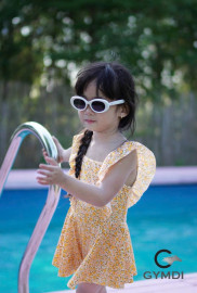 Bộ liền váy bé gái hoa vàng