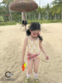 Bộ liền bé gái vàng