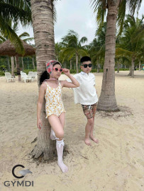 Bộ liền bé gái vàng