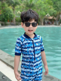 Bộ liền quần đùi bé trai cộc tay xanh