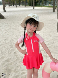 Bộ liền cộc tay bé gái hồng