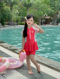 Bộ liền cộc tay bé gái hồng