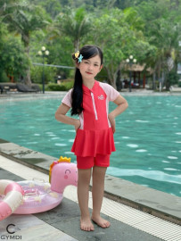 Bộ liền cộc tay bé gái hồng
