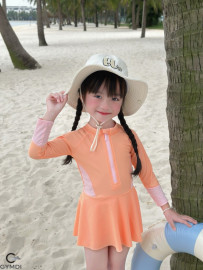 Bộ liền tay dài bé gái cam
