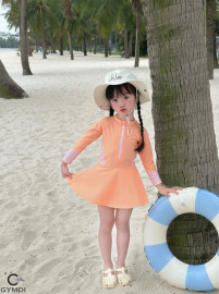 Bộ liền tay dài bé gái cam