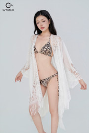 Aó choàng lưới ren đi biển trắng