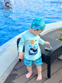 Bộ rời bé trai tay dài kèm mũ