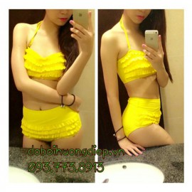 Bikini vàng bèo nhún